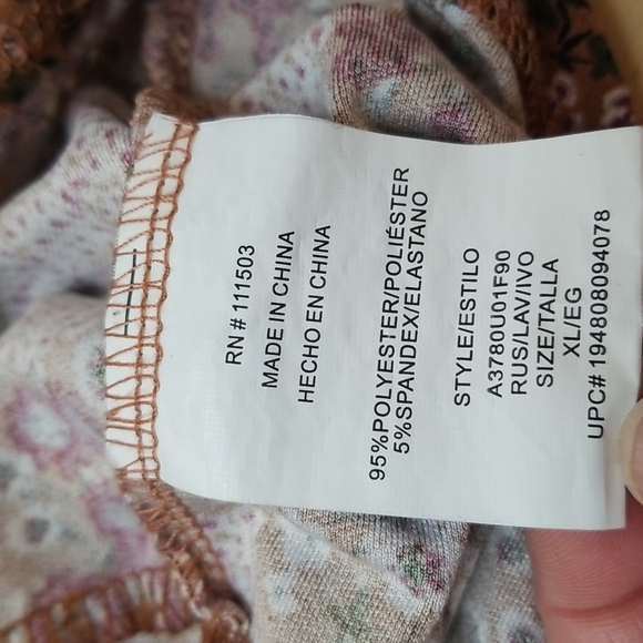 Lily Rose Floral Dress - Picture 6 of 7